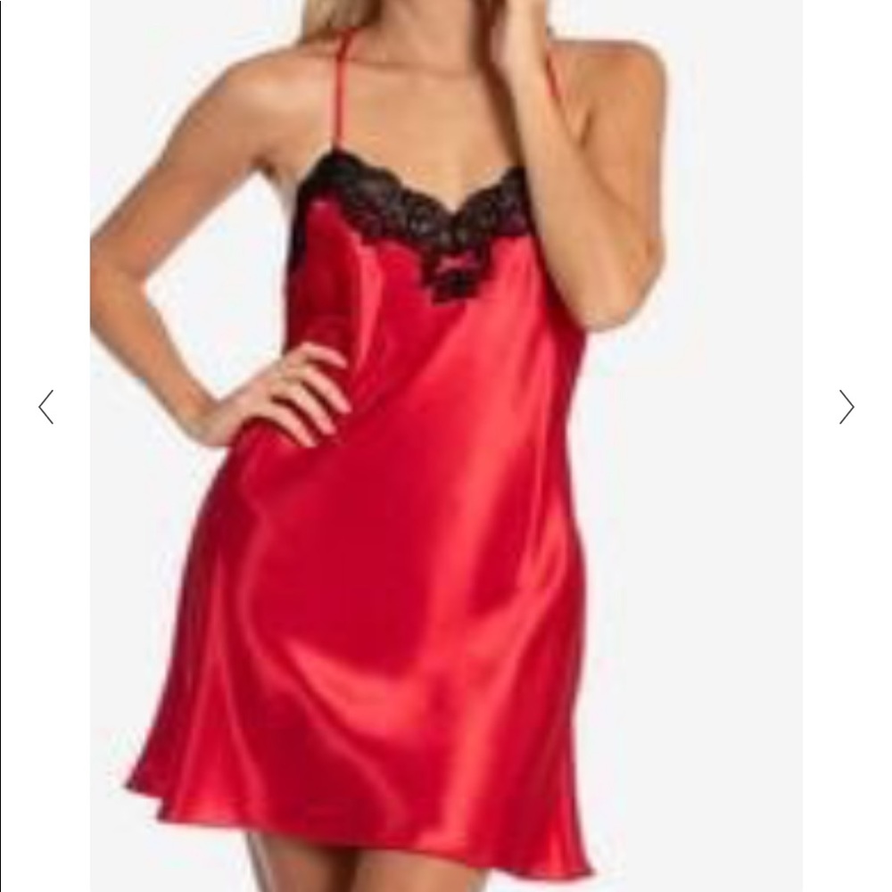Linda Donatella - one piece red slip nighty - Size L